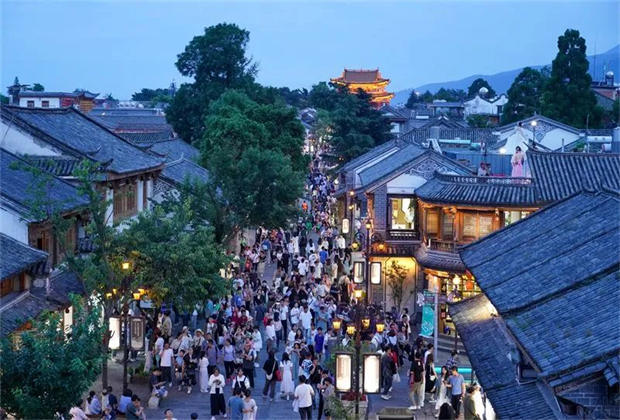 文旅周刊丨大理一村落擬入選中國美麗休閑鄉(xiāng)村、暑期大理旅游“熱”力十足