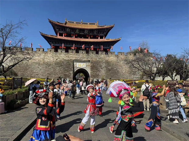 云南旅游,云南旅行社,云南團(tuán)建公司,云南活動執(zhí)行,大理旅游,大理旅行社,大理團(tuán)建公司,大理策劃公司,大理活動執(zhí)行：在大理，遇見詩與遠(yuǎn)方